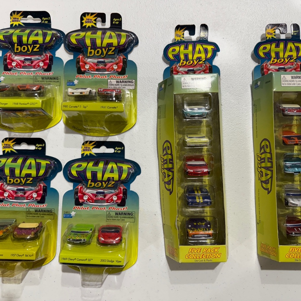 Phat Boyz die cast car lot (18 cars new in package)